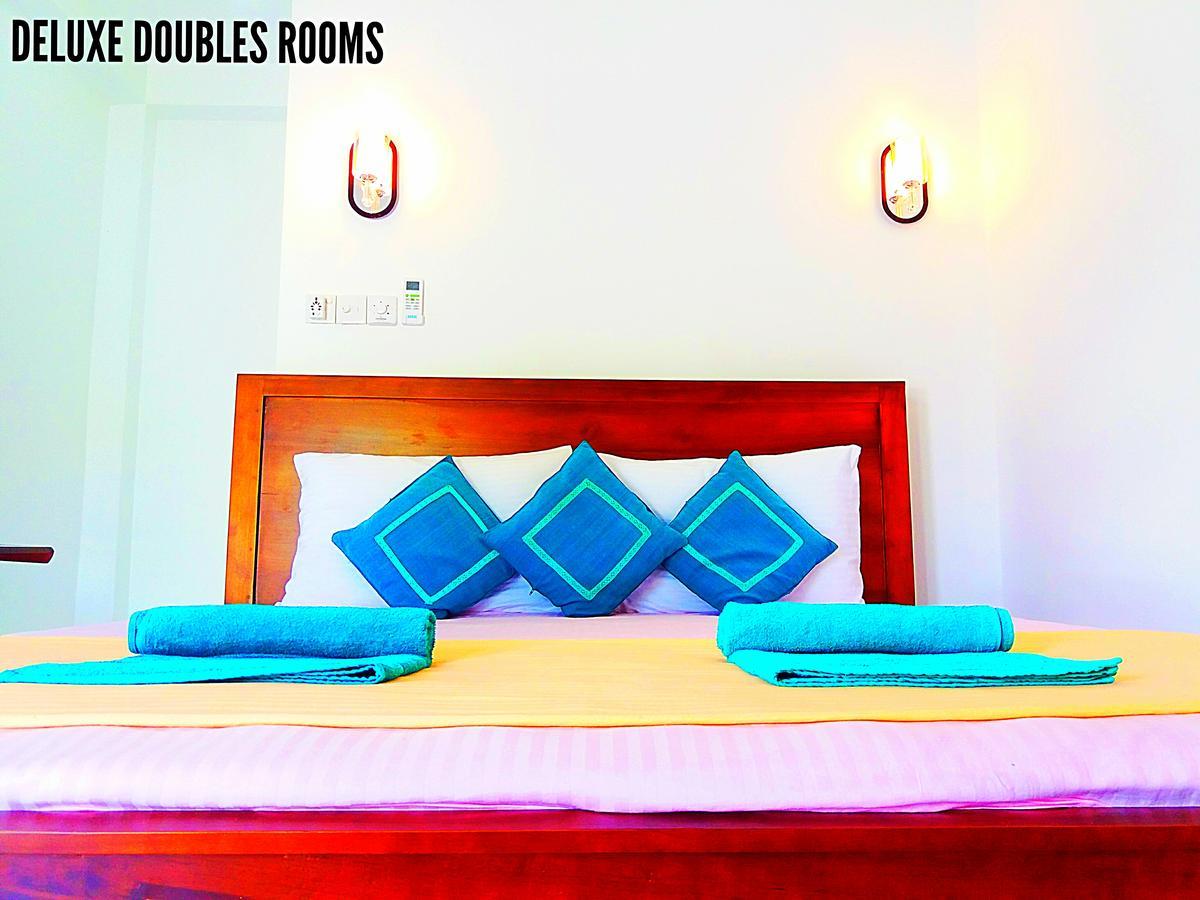 A&B Resort Negombo Kudapaduwa Exterior foto