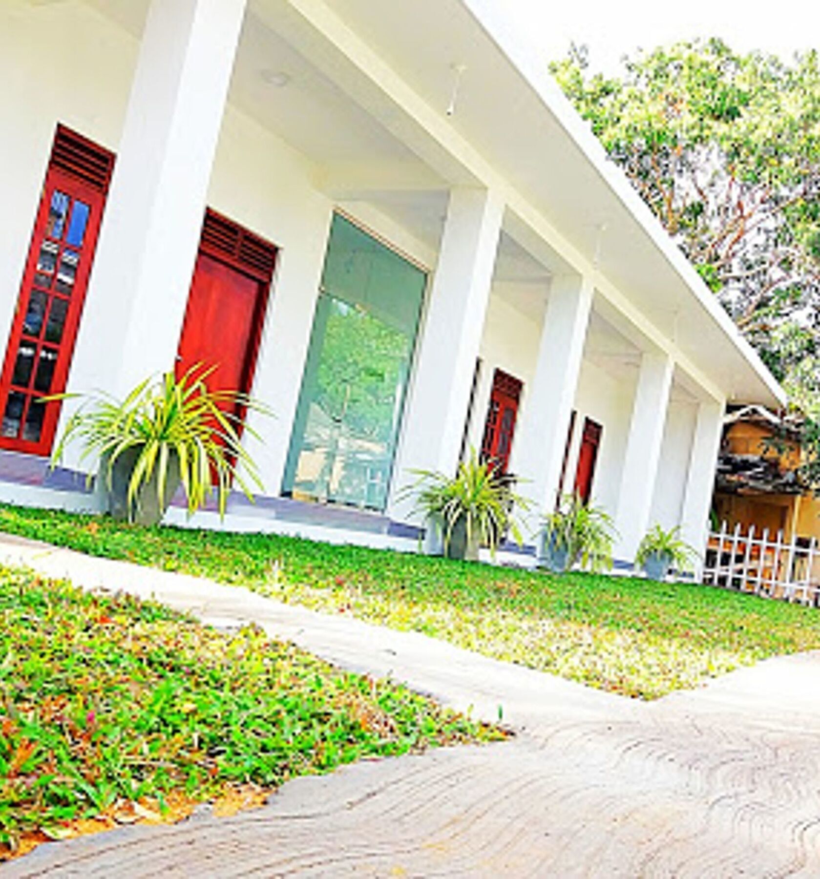 A&B Resort Negombo Kudapaduwa Exterior foto