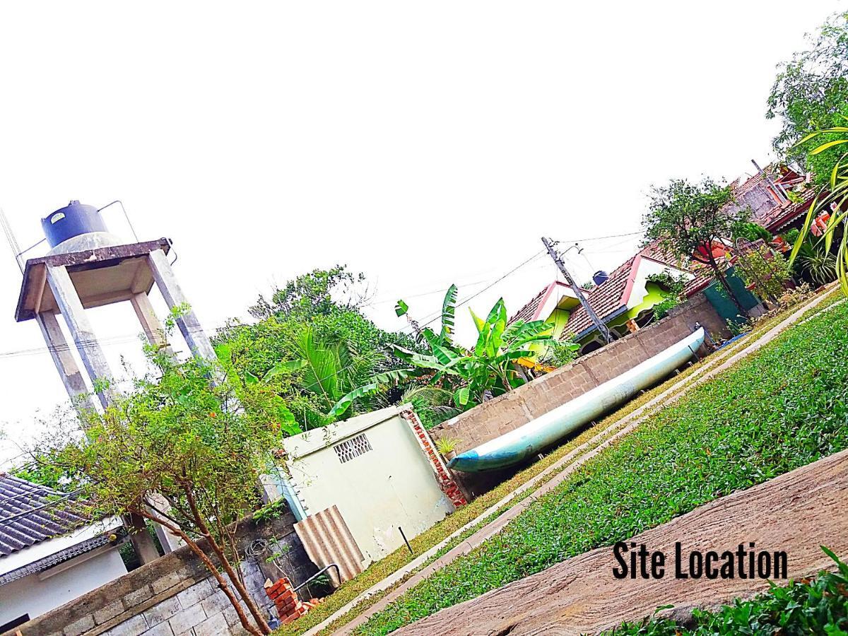 A&B Resort Negombo Kudapaduwa Habitación foto
