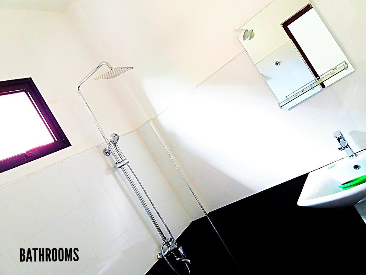 A&B Resort Negombo Kudapaduwa Habitación foto